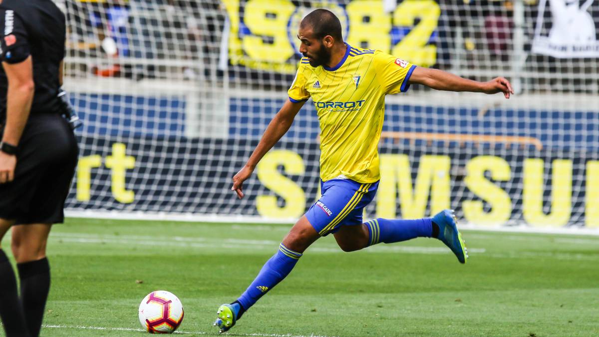 Fali, en el partido entre Cádiz y Osasuna.