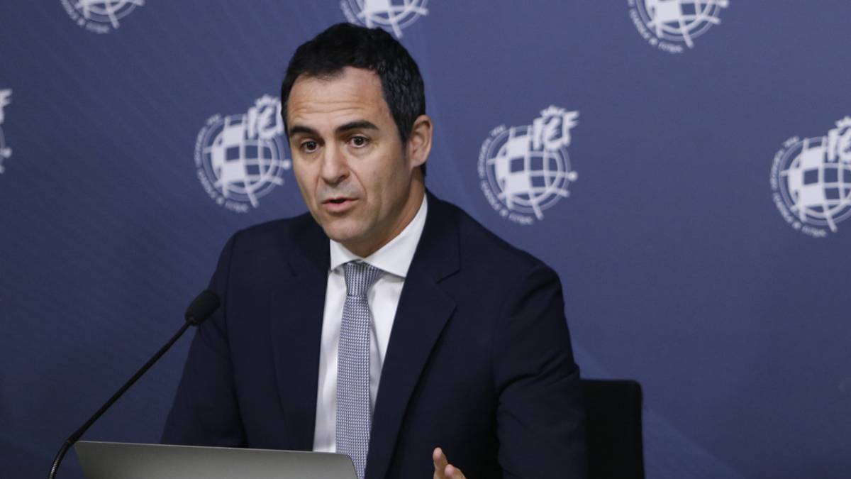 Velasco: "Cuando el VAR interviene, la gente cree en él"