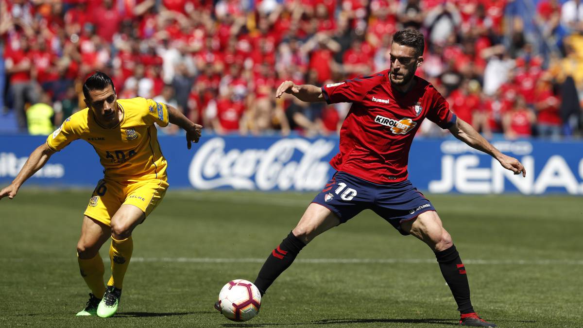 Multada una aficionada que llevaba un cuchillo de 9cm en el Alcorcón-Osasuna.