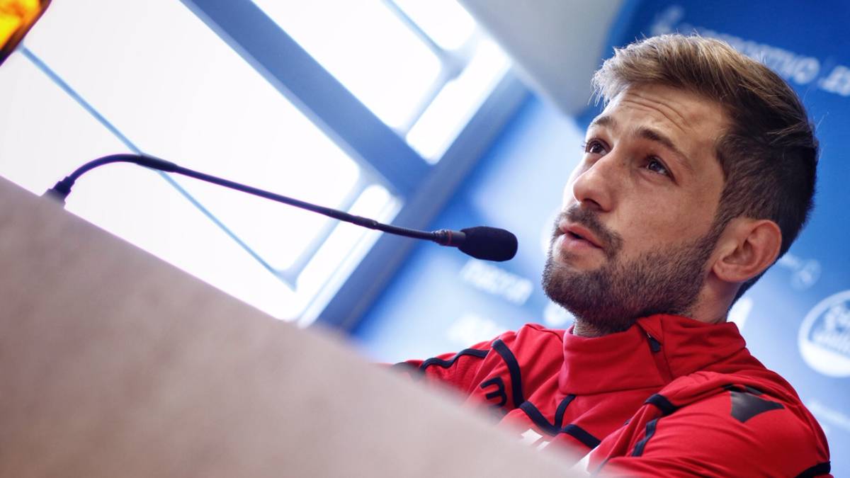 Fede Cartabia en la sala de prensa de Abegondo