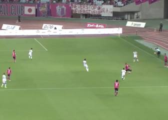 A diez días de jugar contra Torres, marca el golazo del año en Japón desde 60 metros