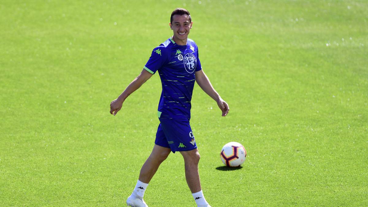 Guardado: "Pienso cumplir mi contrato con el Betis"