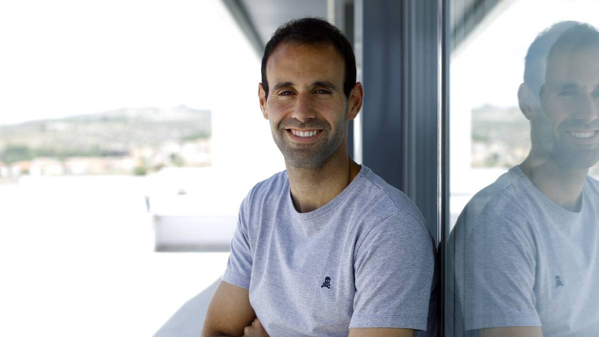 Víctor Díaz, capitán del Granada.