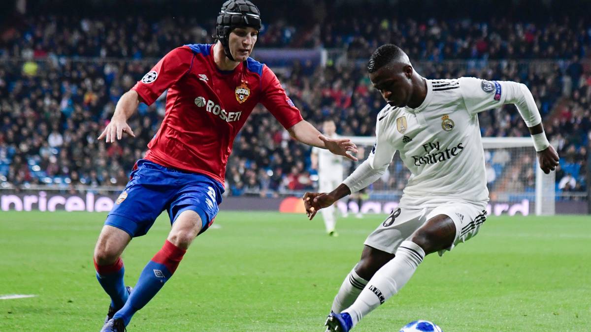 El Newcastle abordará el fichaje de Mario Fernandes con 30 M €