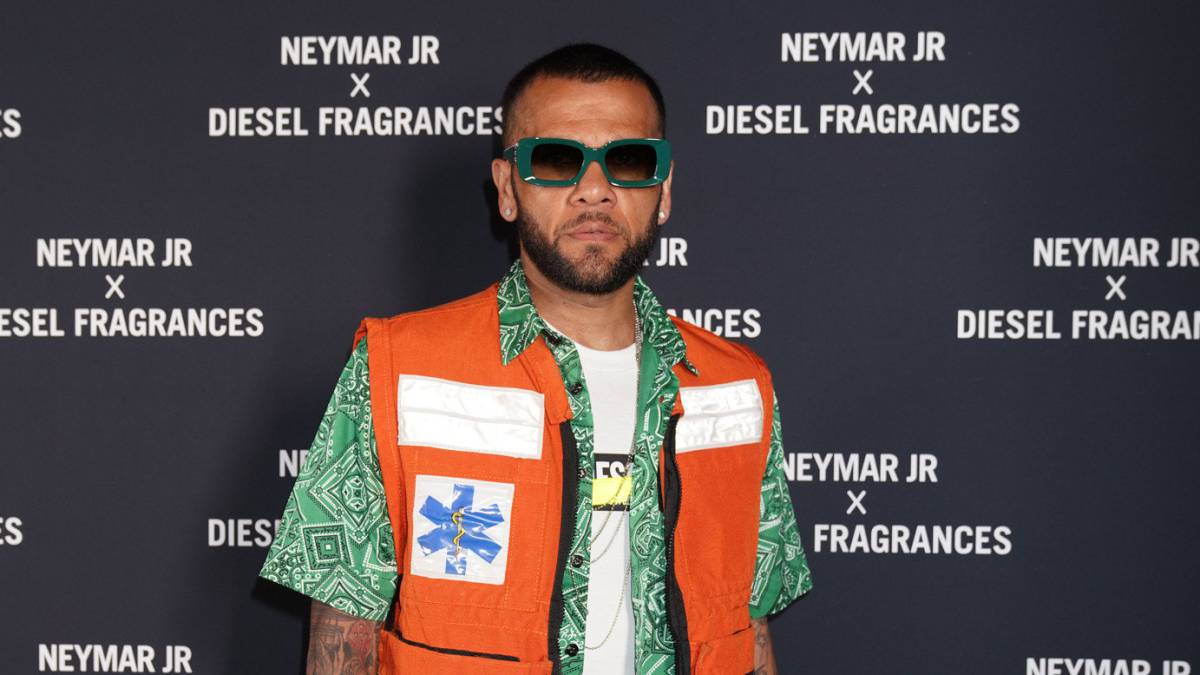 Dani Alves: "Lo tenía hecho al 95 por ciento con el Real Madrid,
agradezco haberlo evitado"
