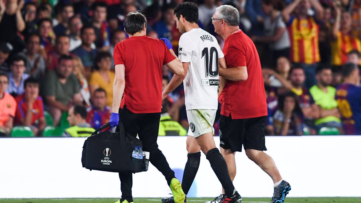 Parejo se va lesionado