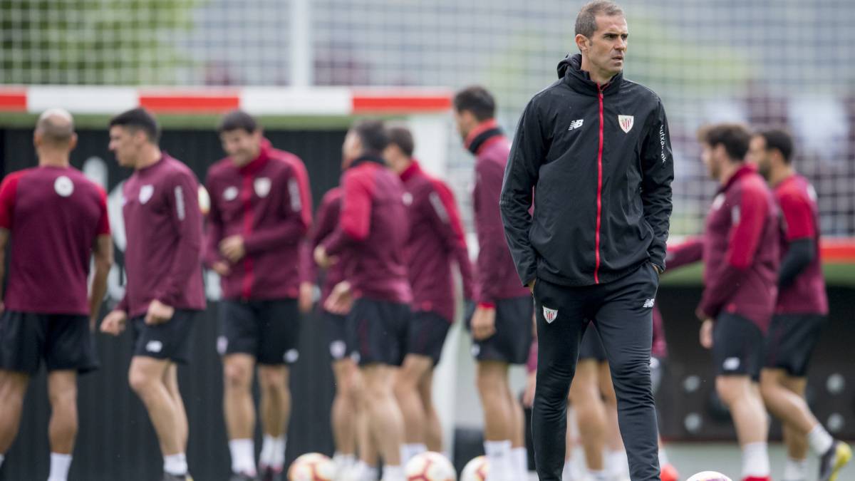 Garitano iniciará el curso el 4 de julio y tiene ya 33 jugadores