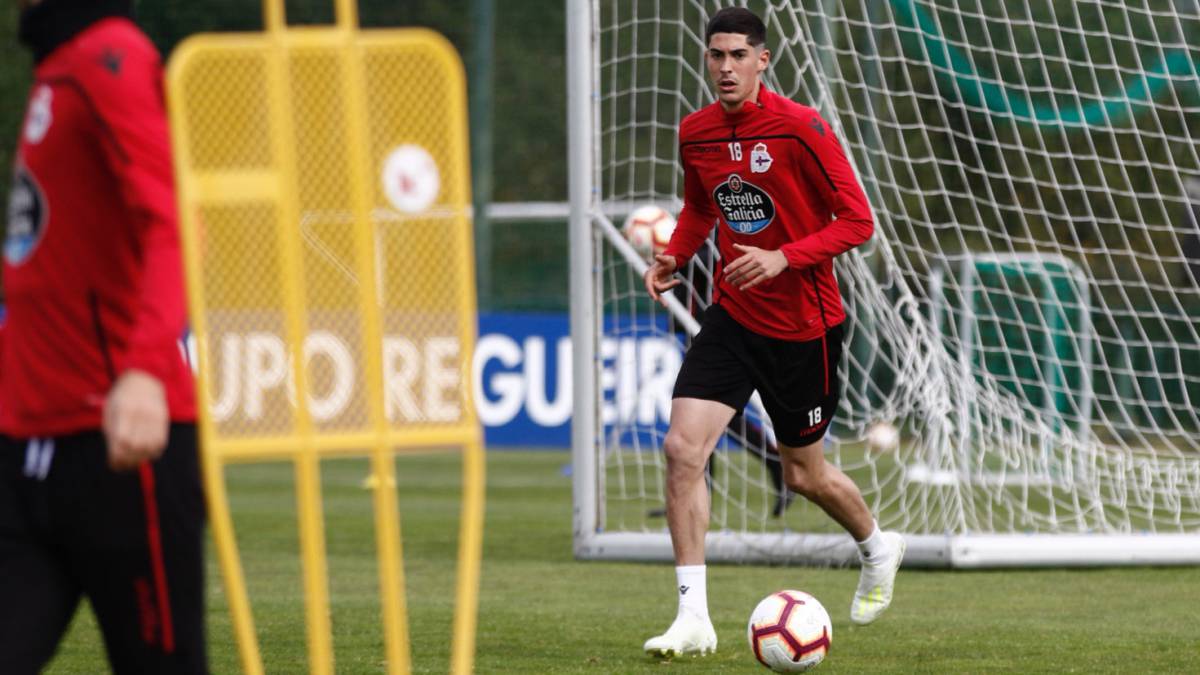 Carlos Fernández tiene muchas papeletas para volver al Sevilla