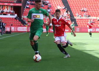 El Nástic remontó al Elche en los últimos minutos