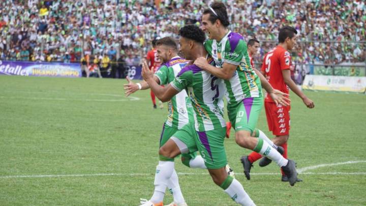El equipo entrenado por el mexicano Torres Servín hizo explotar el estadio Pensativo, que volvió a celebrar un título más de dos años después.