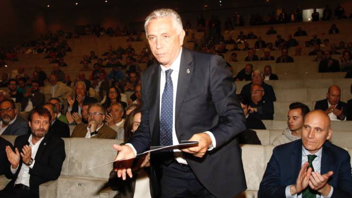 Paco Zas, sobre Íñigo López: "El Deportivo siempre va a defender a sus jugadores"