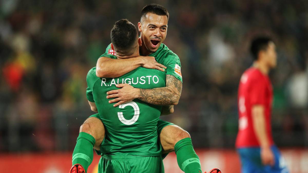 China convoca al primer jugador nacionalizado de su historia