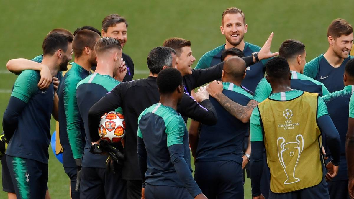 UEFA change team photo protocol at the request of Pochettino