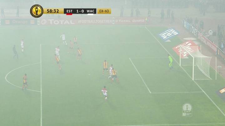 Durante la disputa del partido de vuelta de la final de la Champions africana. La acción que acabó en gol hubiese supuesto el empate en la eliminatoria.