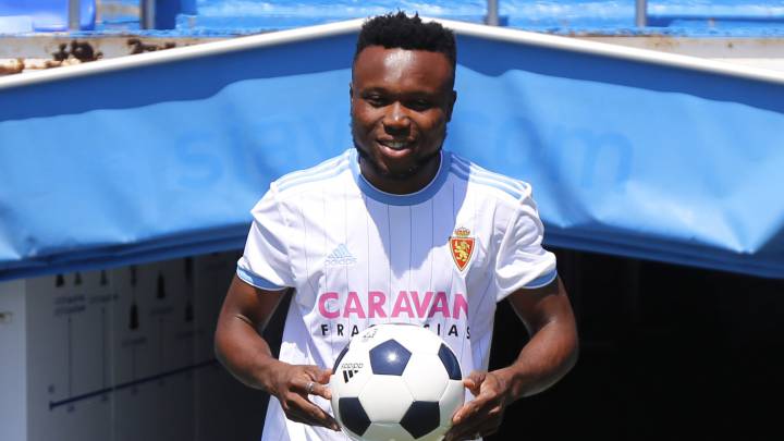 Víctor Fernández considera a James intransferible