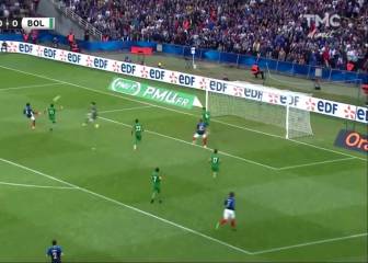 El golazo de globito que recibió Lampe ante Francia