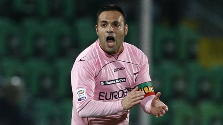 Tres años y medio de prisión por extorsión y relación con la mafia para el exfutbolista Miccoli