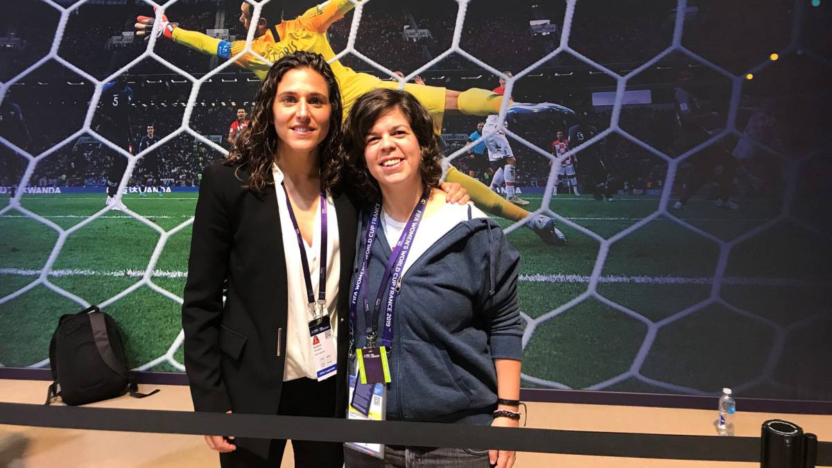VERO BOQUETE CON AIMARA GARTEIZGOEXEASCOA, REDACTORA DE AS