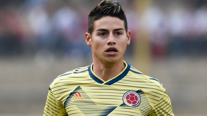 James: Napoli working on deal, Serie A club's chief indicates