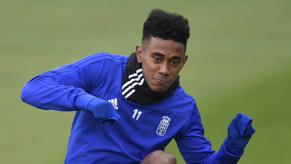 Yoel Bárcenas, durante un entrenamiento con el Oviedo.