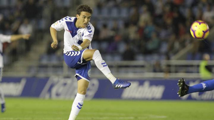 Luis Milla sólo se irá del Tenerife si se paga su cláusula