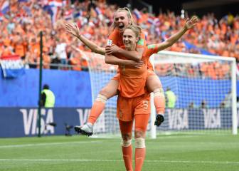 Miedema mejora a Van Persie