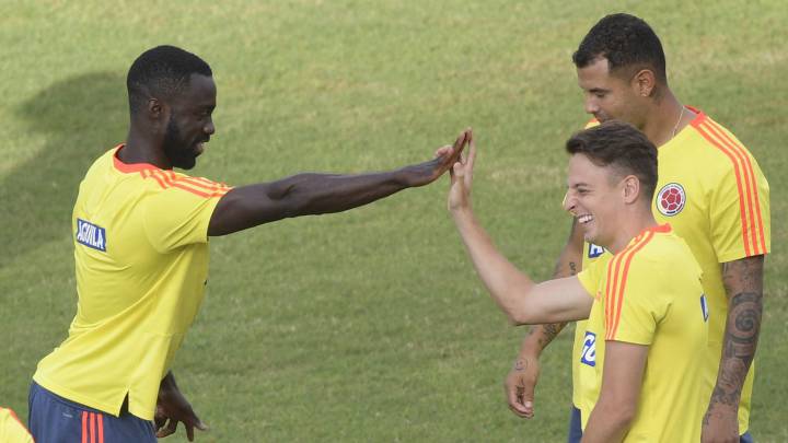 Sánchez, Cuadrado, Arias y Cardona, durante un entrenamiento con Colombia.