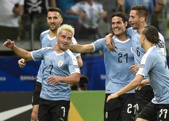 Nicolás Lodeiro scores Uruguay's 400th goal in the Copa América