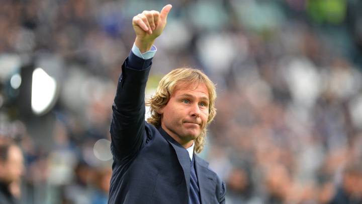 Pavel Nedved antes de un Juventus-Sampdoria de la Serie A.