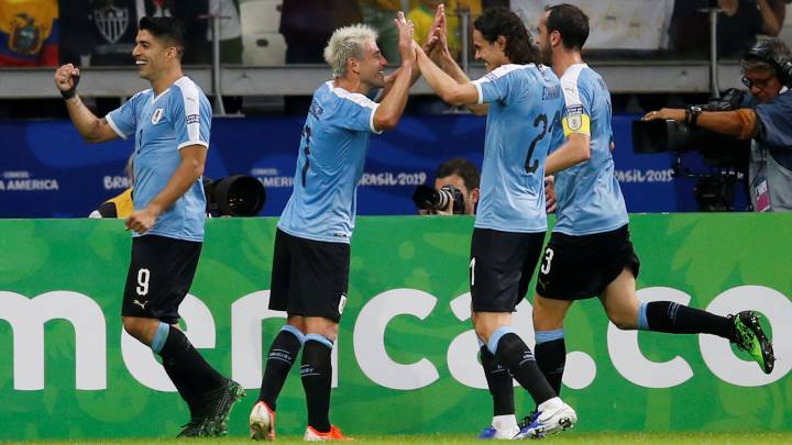 Uruguay asusta desde el debut