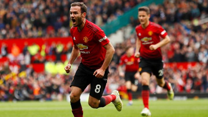 Mata celebrando un gol esta temporada en Old Trafford.