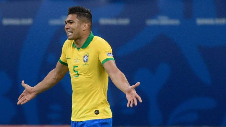 Casemiro y Coutinho, los apercibidos en Brasil para enfrentar a Perú.