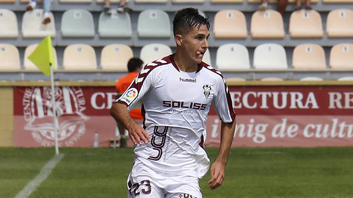 El Eibar se fija en Tejero para reforzar su defensa