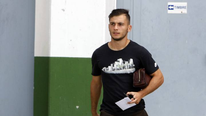 Borja Martínez y Olmo no entran en los planes de Pacheta y Nico