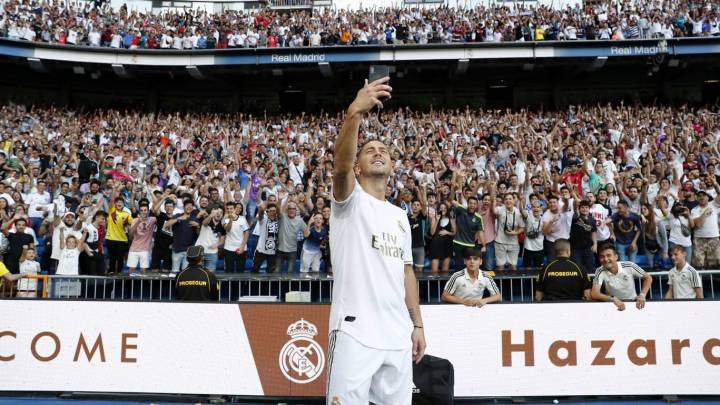 El Real Madrid ha pagado cien millones de euros al Chelsea por Eden Hazard. Es el fichaje más caro de los blancos en las últimas temporadas.