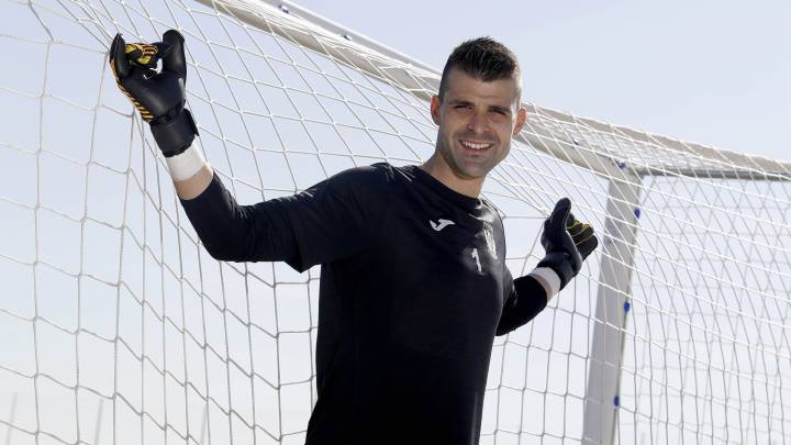 Un error en el contrato con el Valladolid permitió a Cuéllar renovar en el Leganés