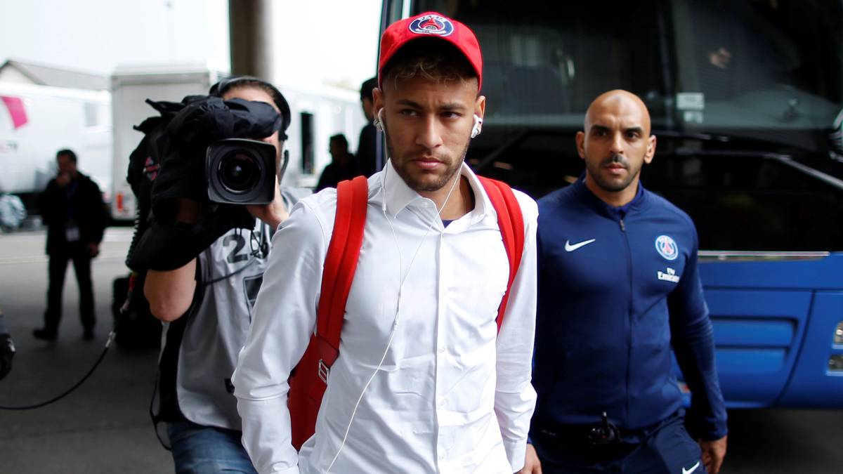 Barcelona and Neymar have agreement in principle - report