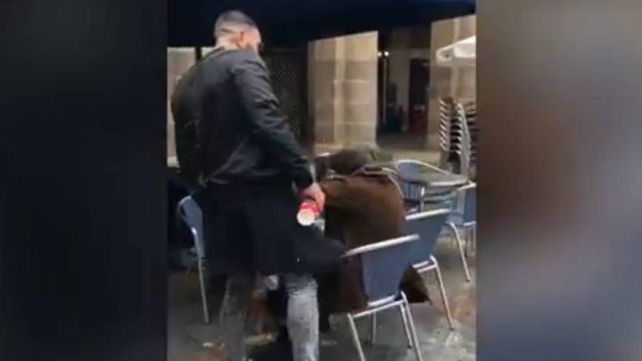 Dos hinchas del Betis admiten penas de 8 y 6 meses por una agresión en Bilbao