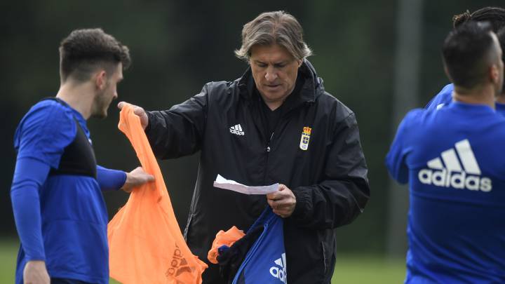 Egea dirigirá al Real Oviedo en la 19-20: a día de hoy tiene 21 futbolistas.