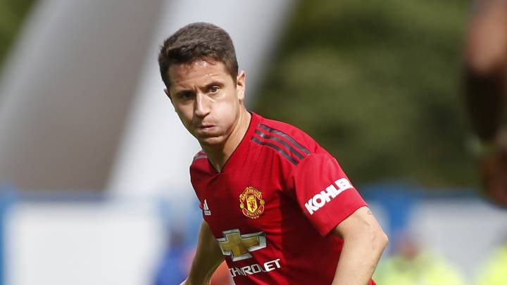 L'Équipe: el PSG fichará a Herrera y Sarabia la próxima semana