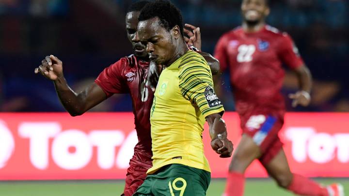 Zungu da sus primeros tres puntos a Sudáfrica