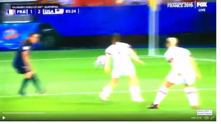 El posible penalti en el 86'.