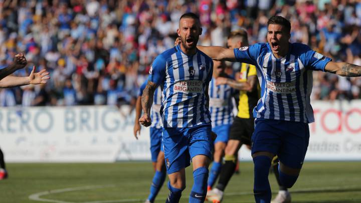 La Ponferradina, nuevo equipo de Segunda División.