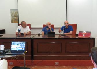 Broche de oro al curso de periodismo de la UNIA con Maldini y Mister Chip
