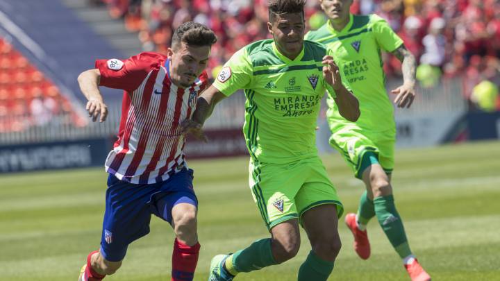 El Huesca puja por Álvaro y ficha a Joaquín Muñoz