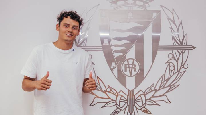 Enes Unal vuelve cedido al Real Valladolid un año más