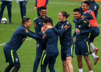 Brasil, obligada a ganar para reconciliarse con la historia