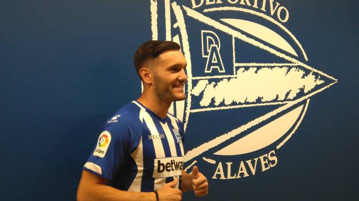 Puesta de largo del fichaje estrella, Lucas Pérez