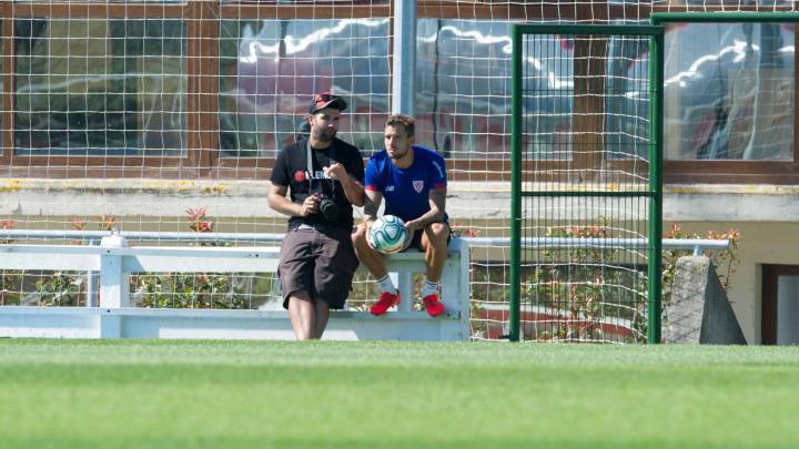 Iñigo Martínez ya está en Lezama