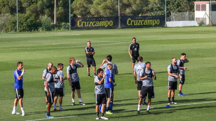 El Cádiz llega a un acuerdo con el Twente para ceder a Matos